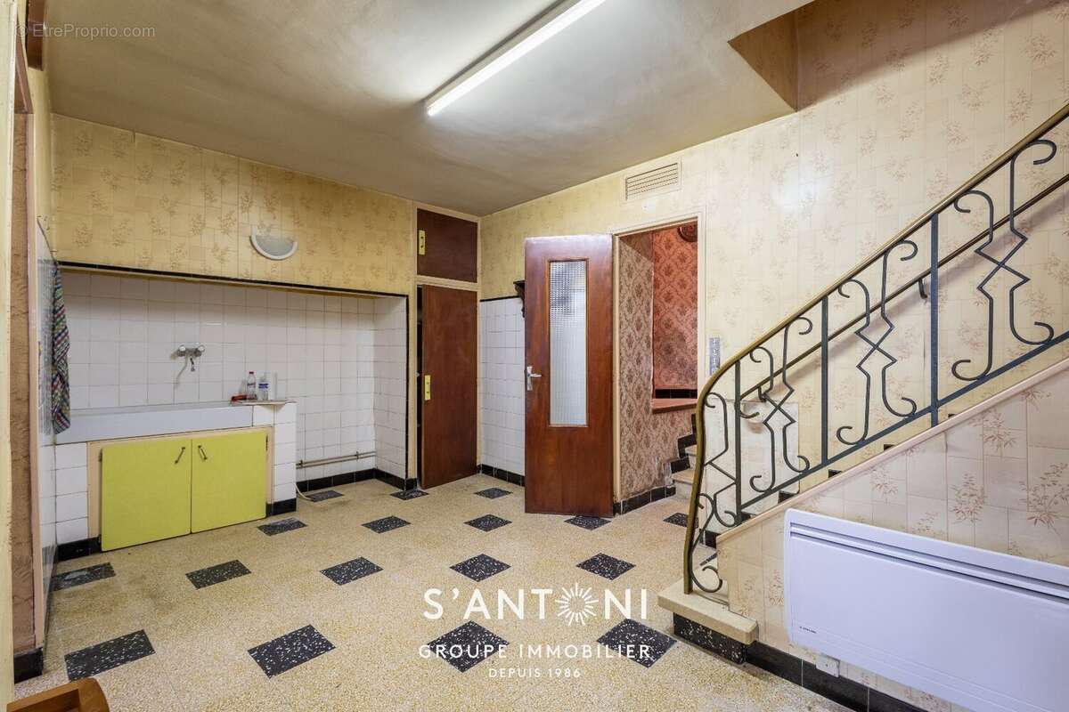 Maison à VILLENEUVE-LES-BEZIERS