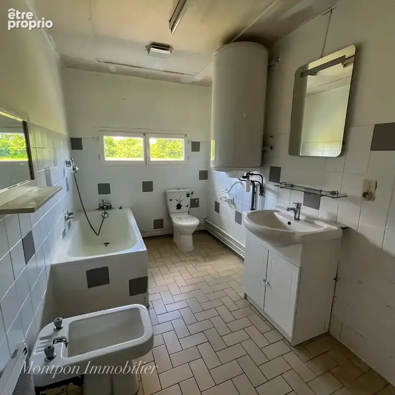 Maison et Hangar isolés - photo 7