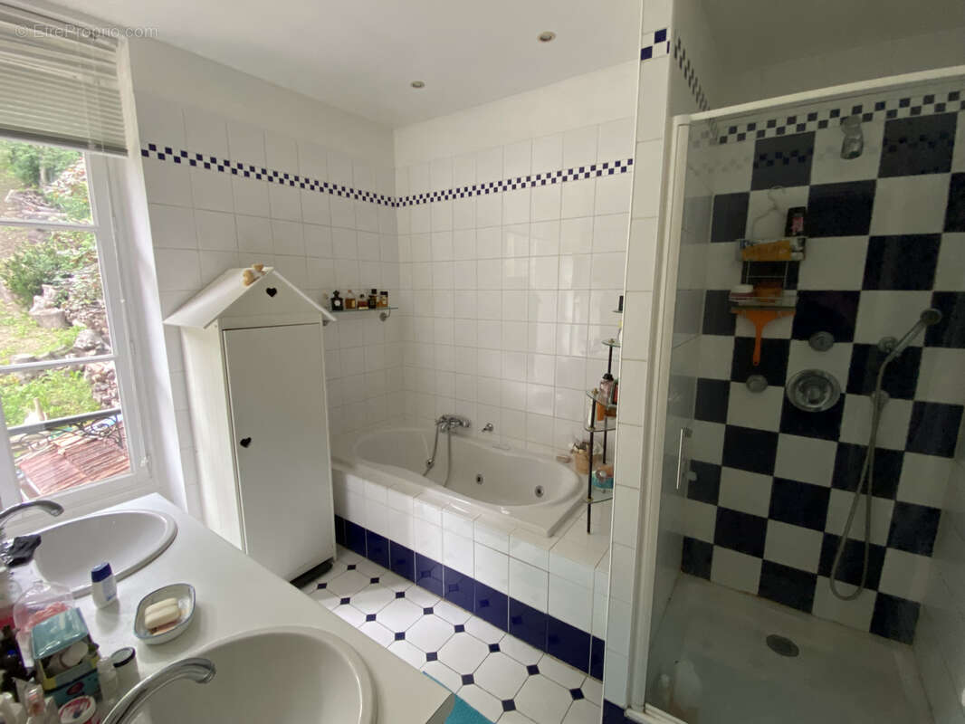 Maison à L&#039;ISLE-ADAM