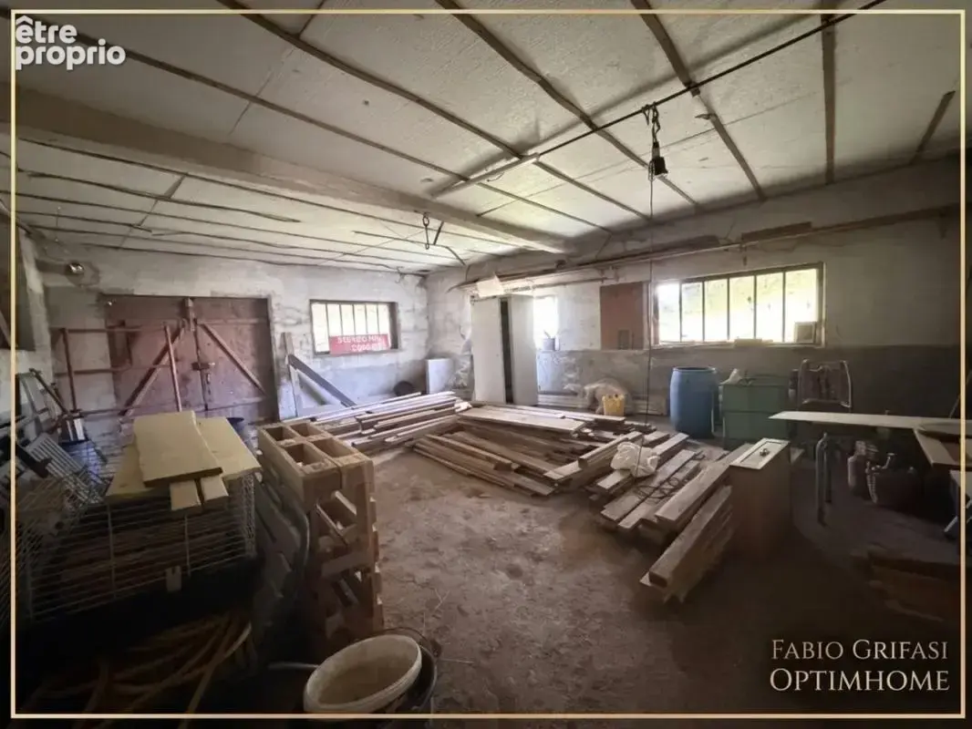 Grande maison avec gros potentiel (450m²) - photo 7