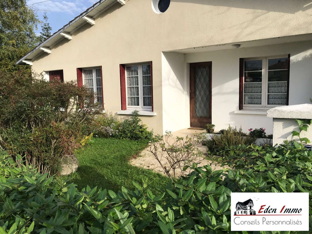 Maison à L&#039;ISLE-D&#039;ESPAGNAC