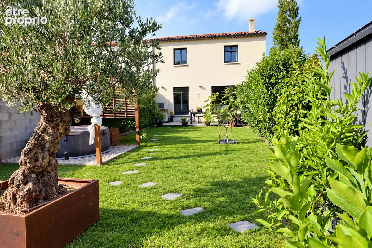 Photo Maison à Entraigues-Sur-La-Sorgue au prix de 315 000€