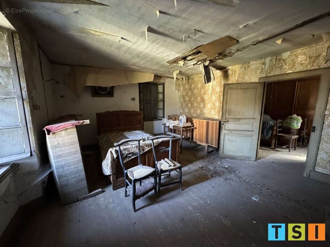 Maison à IZAUT-DE-L&#039;HOTEL