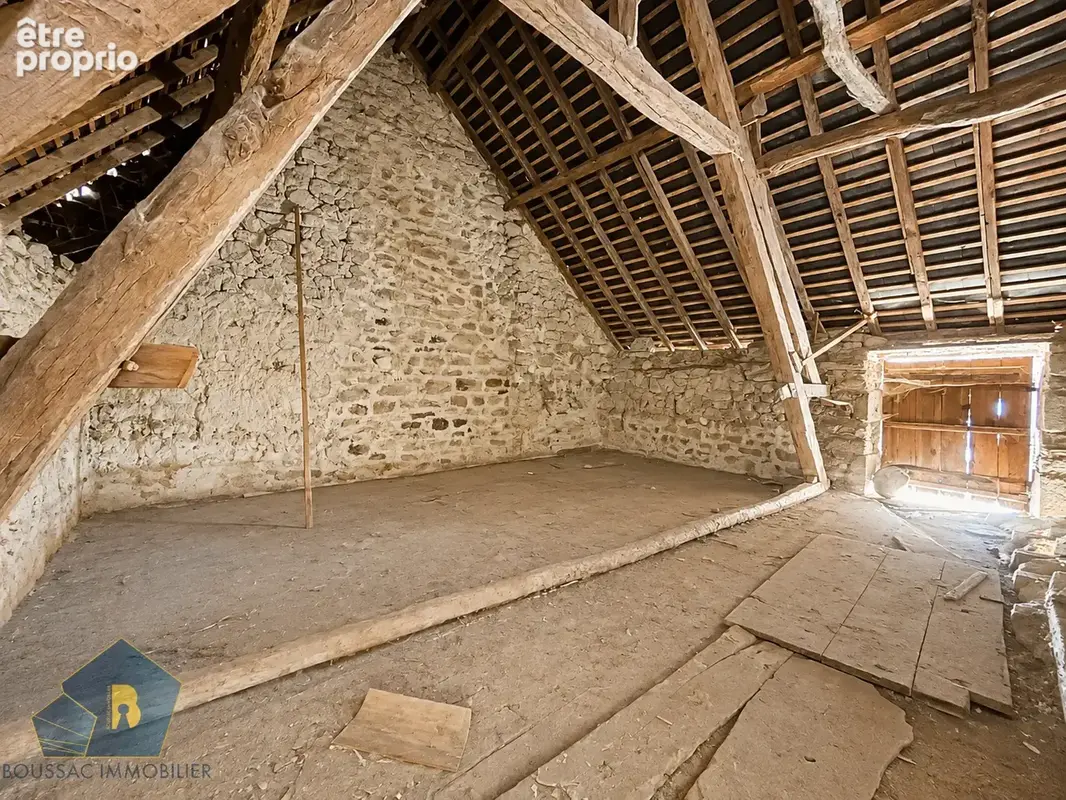 Maison de bourg à rénover - photo 6