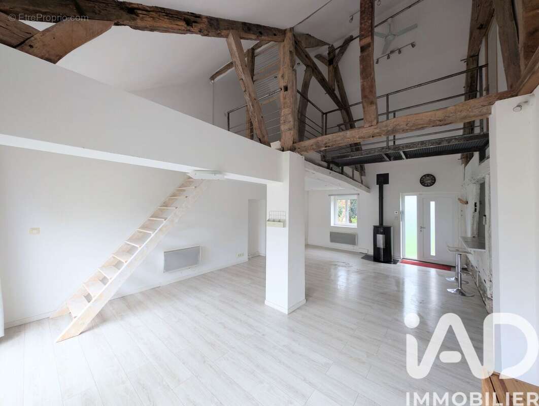 Maison 105 m² à Lorris  - photo 3