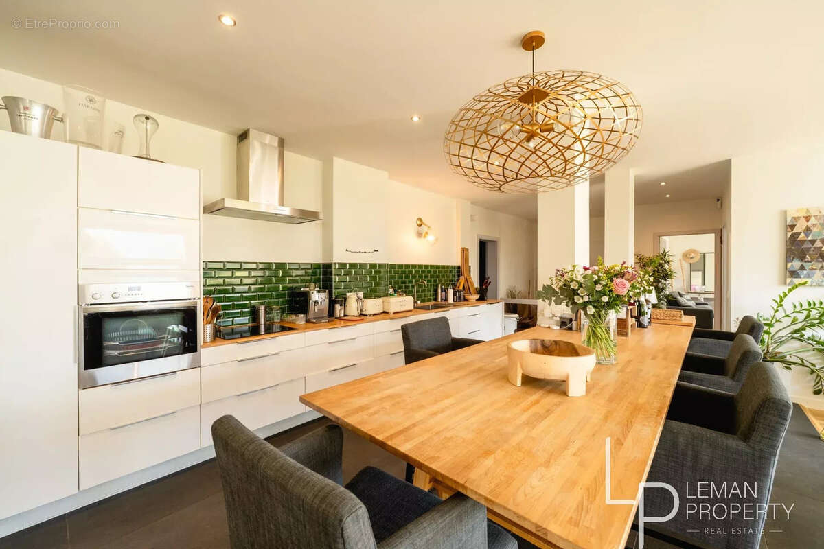 Appartement à SEVRIER