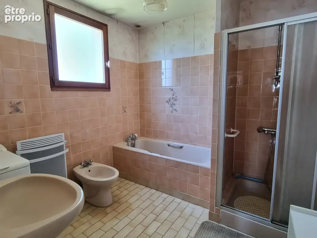 Maison de campagne sur 9 778 m2 de terrain ! - photo 9
