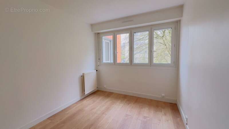 Quimper Ouest - Appartement T4 de 78 m² habitable - 1 loggia - Une terrasse - Cave - photo 13