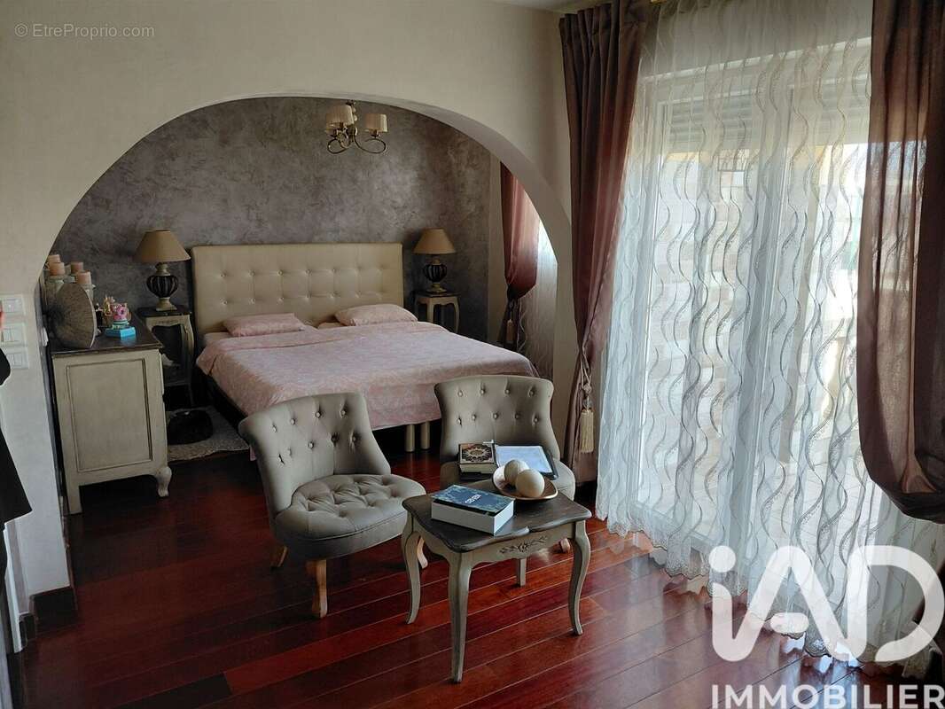 Maison 252 m² à Herblay  - photo 7