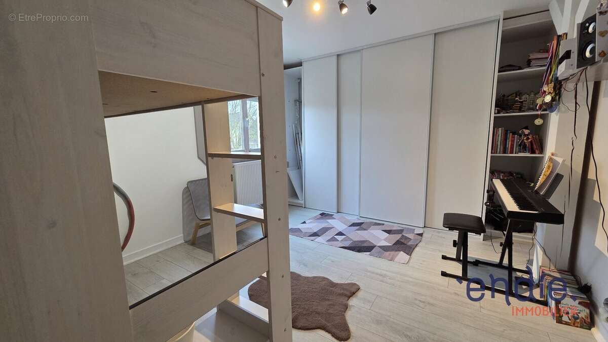 Maison à AVERMES