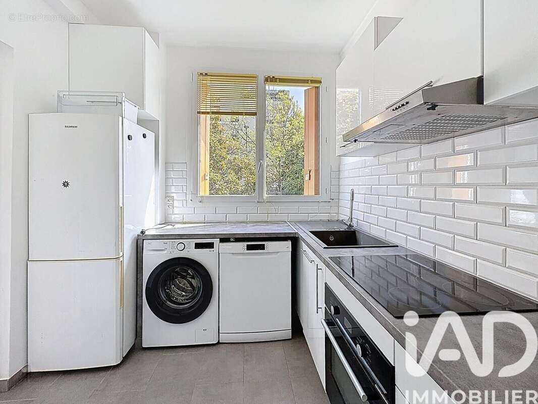 Photo 2 - Appartement à LA GARENNE-COLOMBES