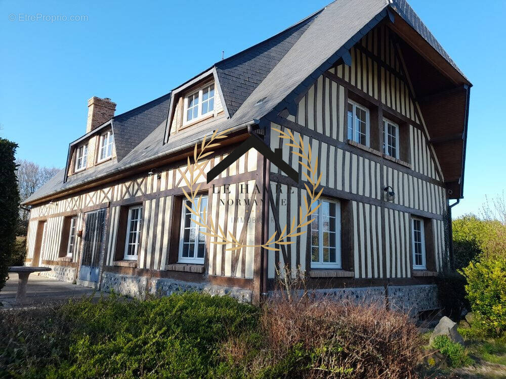 Maison à ANGERVILLE-L&#039;ORCHER