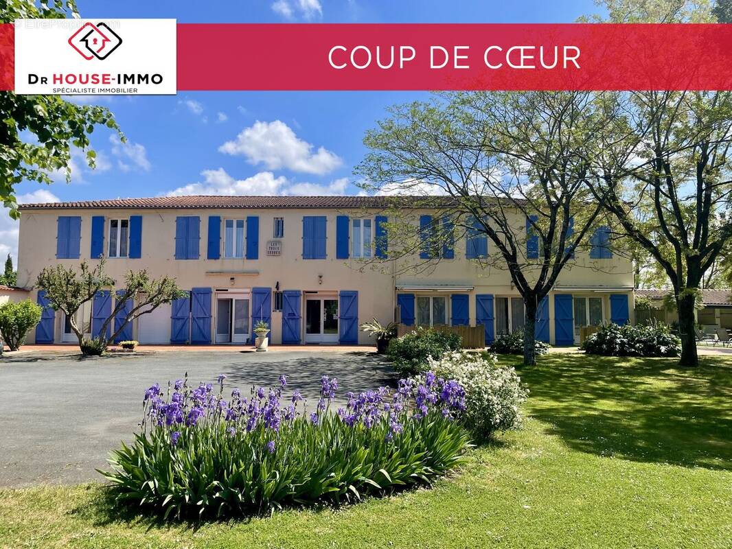 Maison à SAINT-OUEN-D'AUNIS