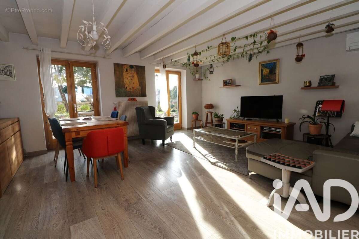 Photo 3 - Maison à CHASSENARD