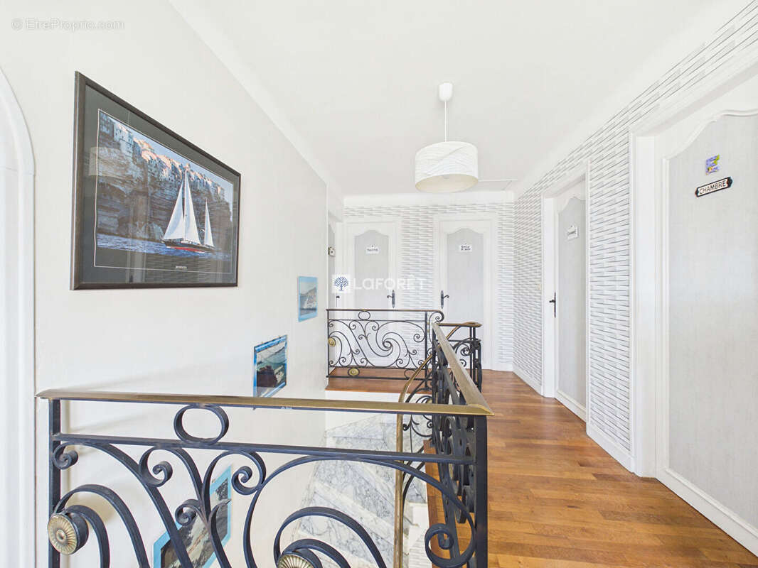 Maison à POULDREUZIC