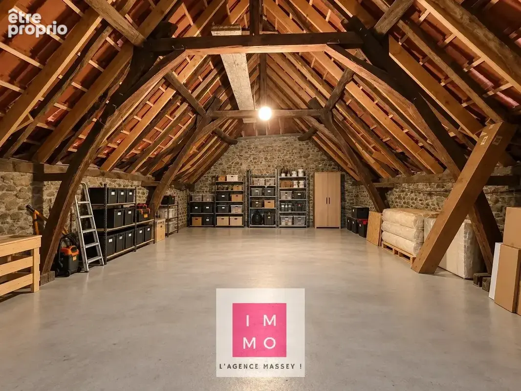 Caractère, charme & esprit contemporain — une demeure de 180 m² à la rénovation très récente, proche des commodités - photo 35