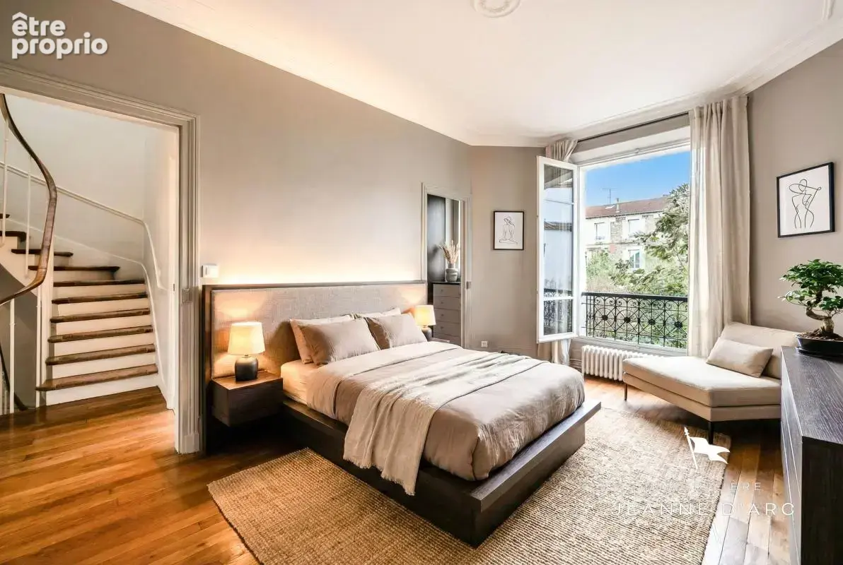 Versailles - place de la loi - maison de 238 m² au sol - 7 chambres - jardin - garage - photo 13