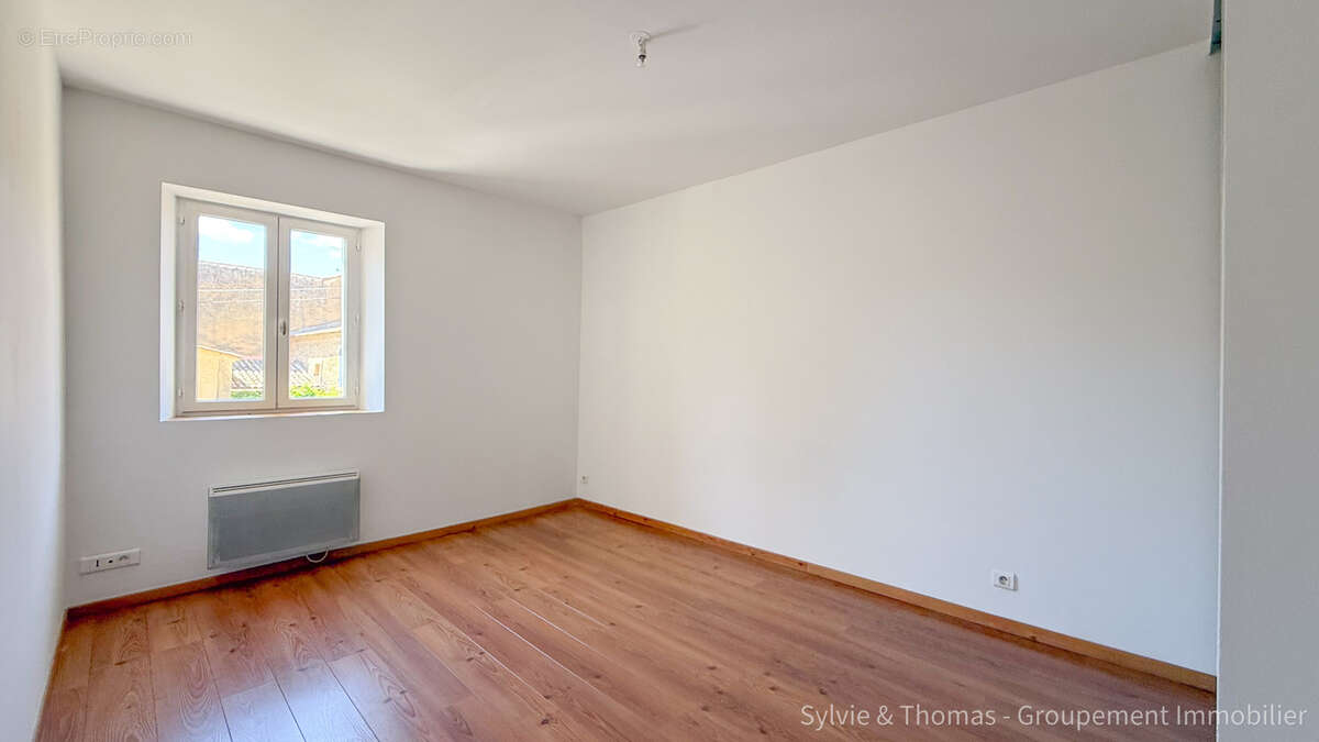 Maison à CADEROUSSE