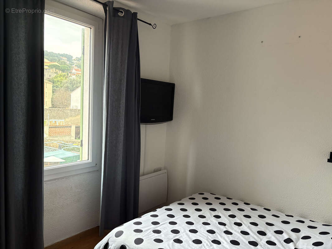 Commerce à SAINT-MANDRIER-SUR-MER