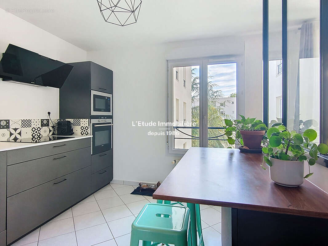 Appartement à LYON-9E