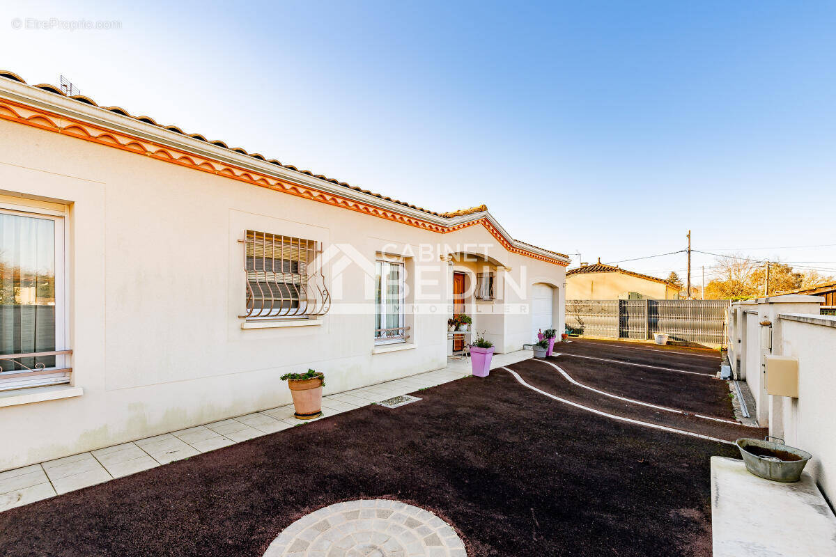 Maison à SAINT-ANDRE-DE-CUBZAC