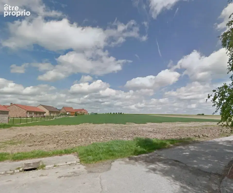 Terrain à AUBIGNY-AU-BAC