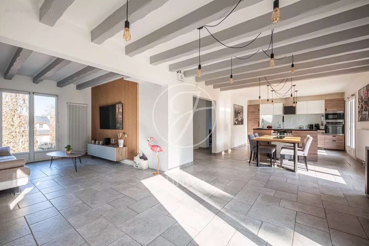 Maison à MARLY-LE-ROI