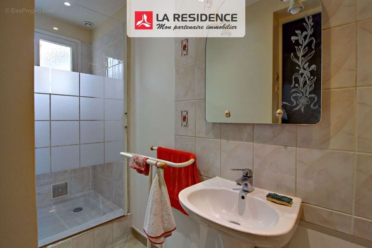 Maison à LES MUREAUX