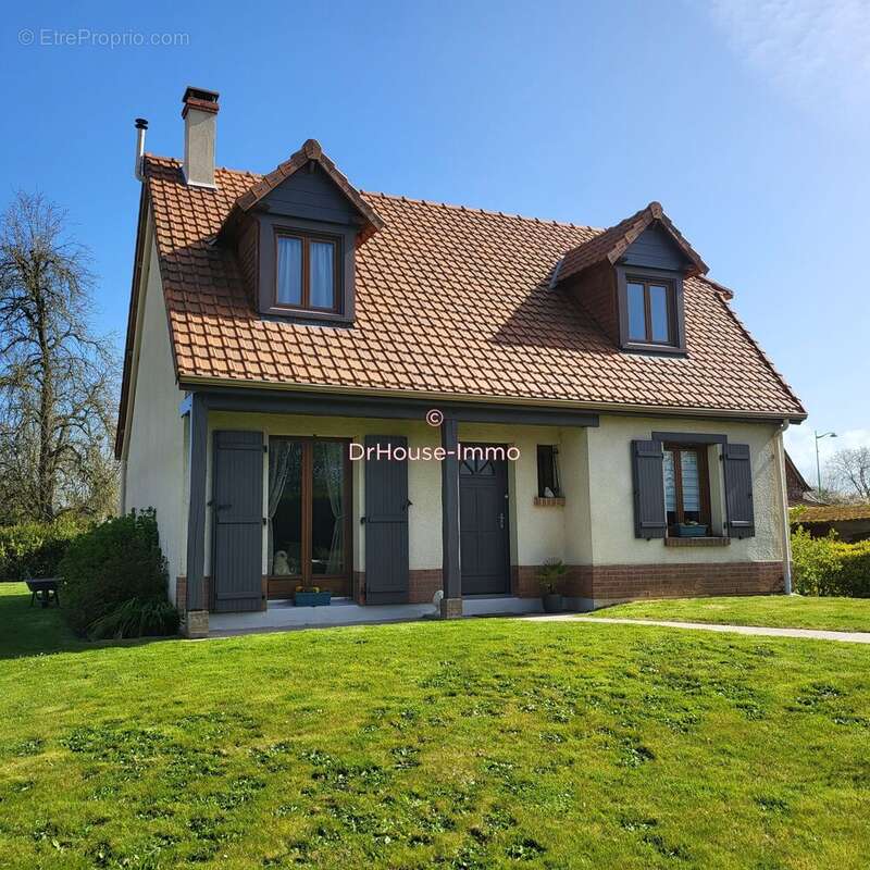 Maison à ENVERMEU