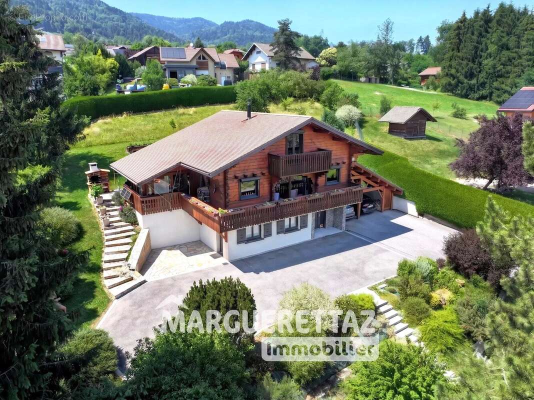 Chalet - vue dégagée - calme - 164 m² habitables - 2705 m² de terrain clôturé - Cœur de Boëge ! - photo 15