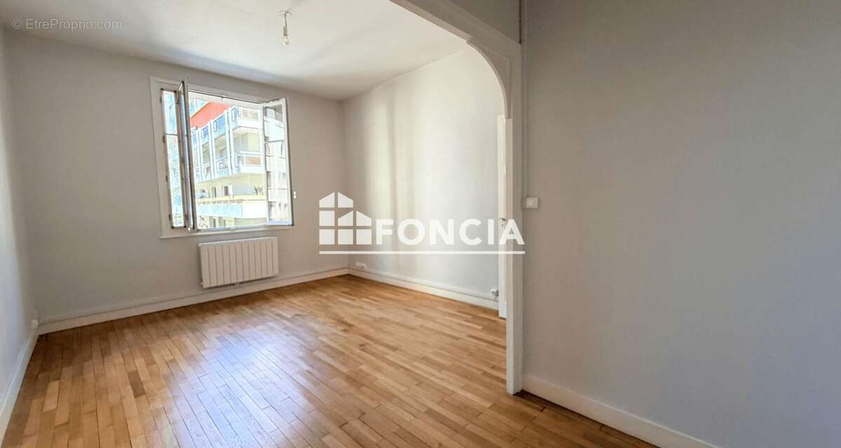 Exclusivité Lyon 6 rue Sully - T2 à Vendre secteur Massena - photo 6