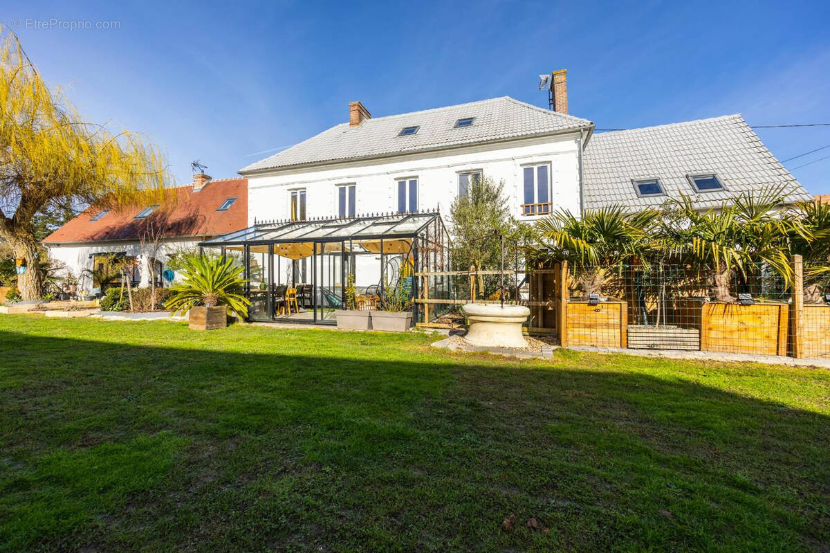 Maison à SEREZ