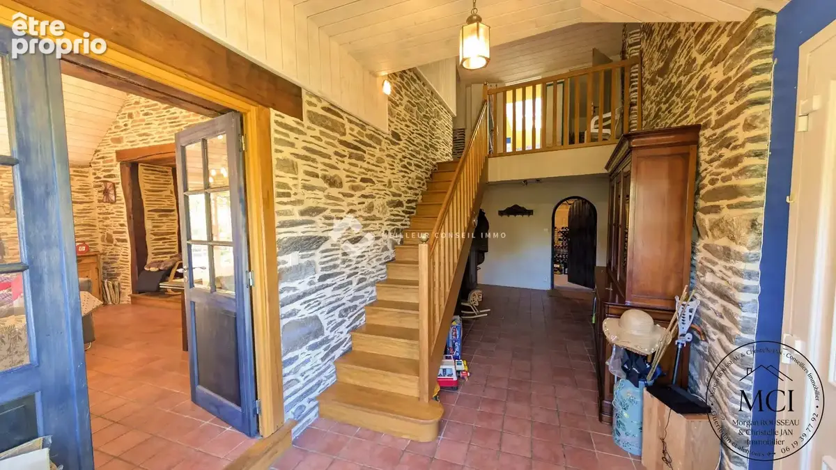 Maison 8 pièces 189 m² à vendre à Caurel (22530) - photo 4