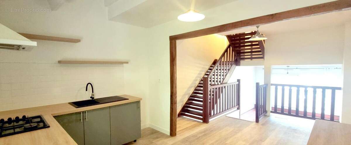 Maison à TREMENTINES