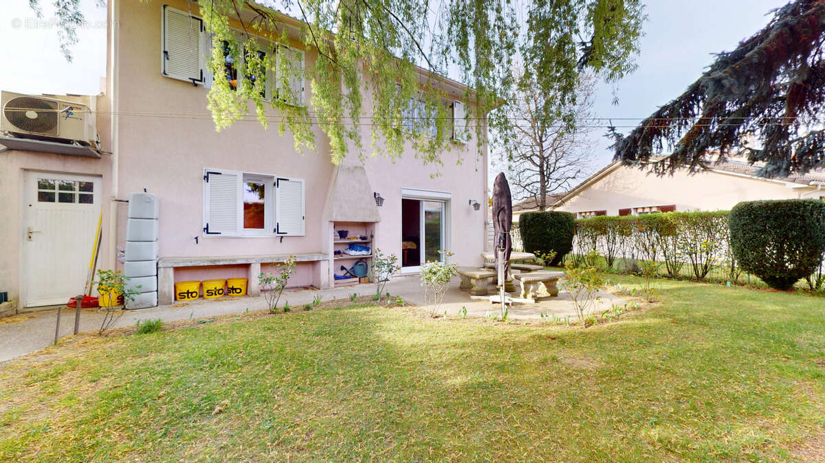 Maison à LE PLESSIS-PATE