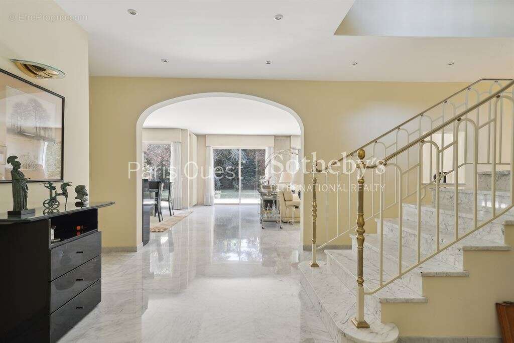 Maison à CHAMPIGNY-SUR-MARNE