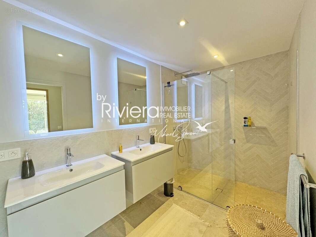 Maison à LA CROIX-VALMER