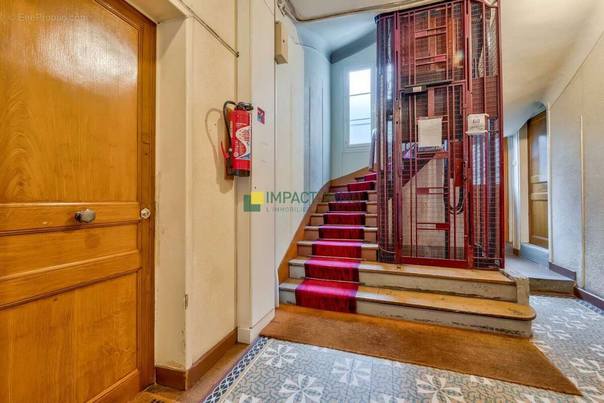 Appartement à COLOMBES