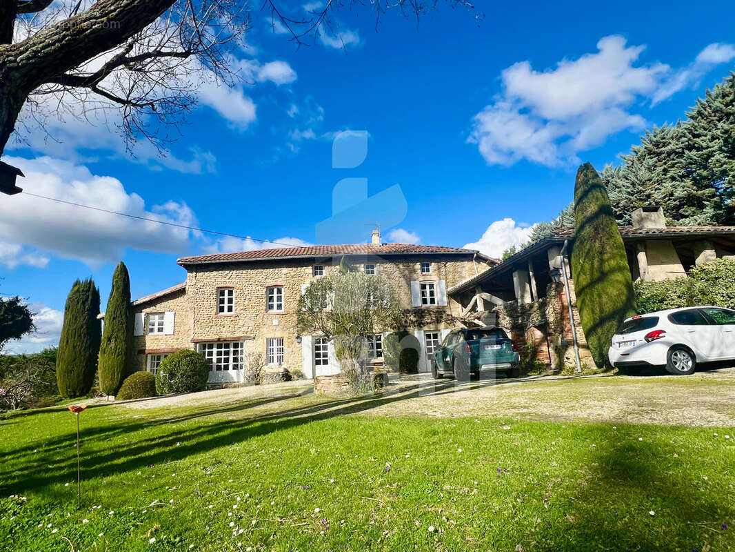 Maison à PARNANS