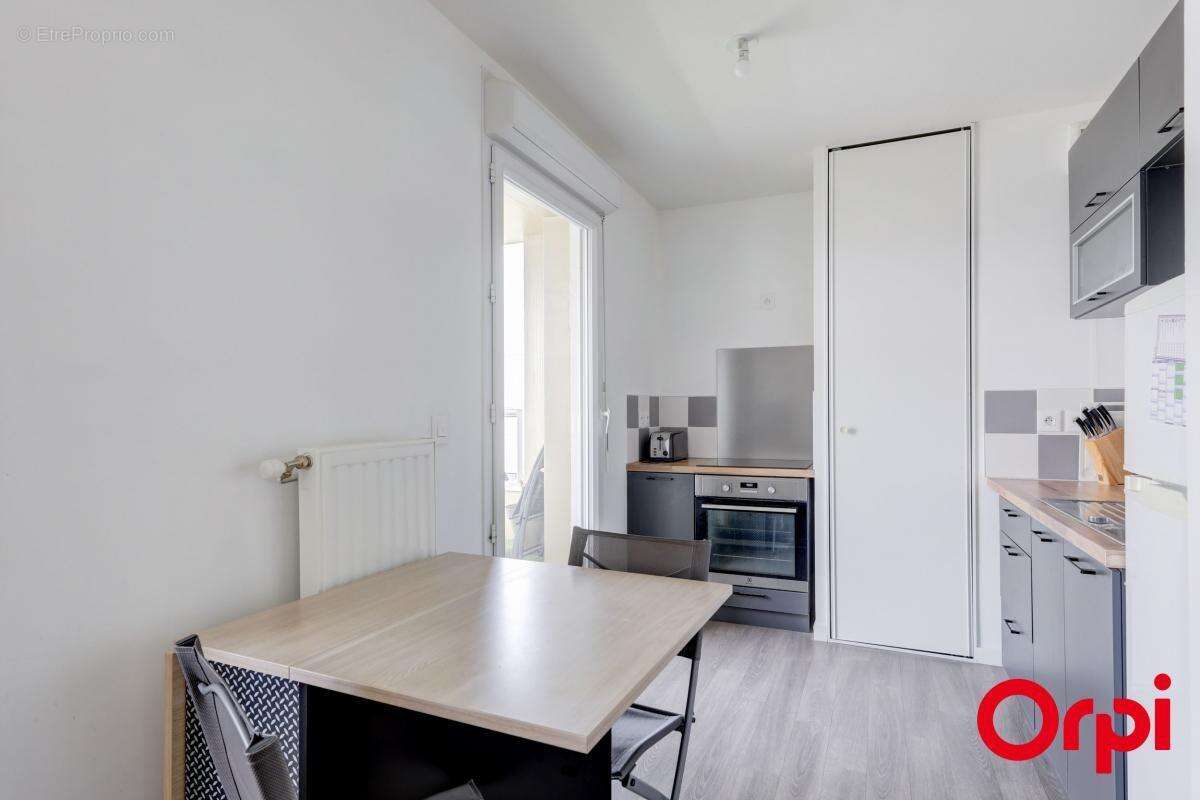 Appartement à VAULX-EN-VELIN