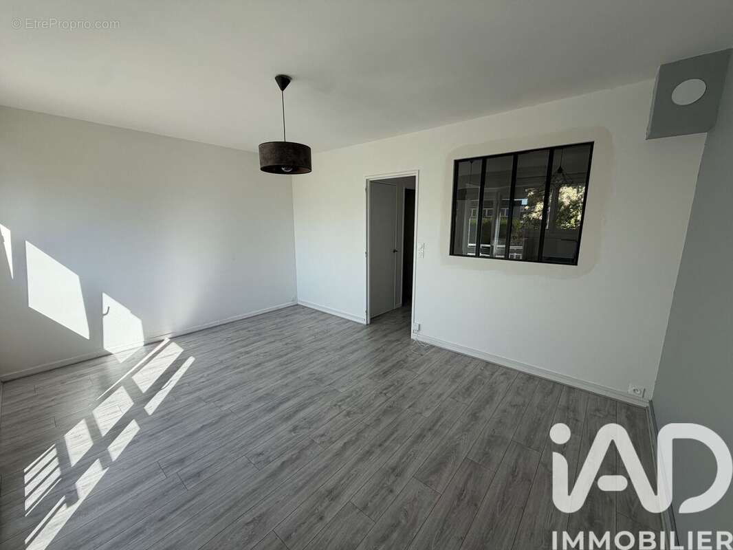 Photo 5 - Appartement à MONDEVILLE