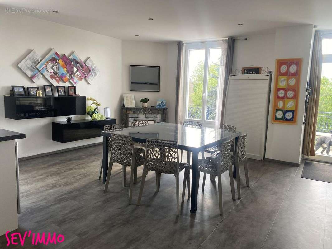 Maison à SAINT-GERMAIN-DES-FOSSES