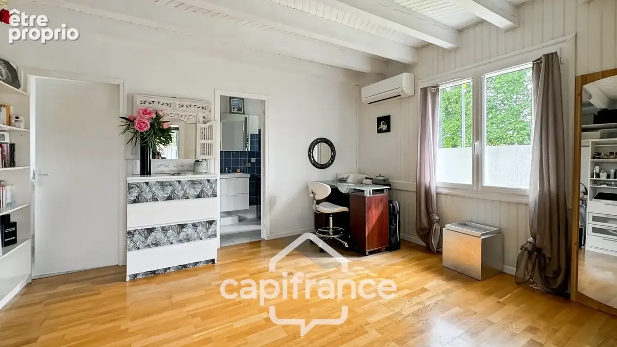 CASTETS 40  – Maison rénovée de 123 m² avec T1 indépendant, sous-sol aménageable de 100 m² et jardin paysagé - photo 11