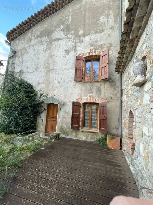 Maison à SAINT-JEAN-DE-SERRES