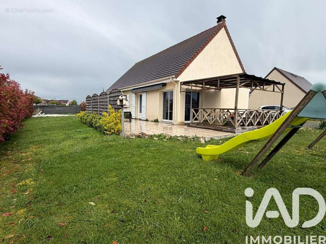 Photo 1 - Maison à BRETEUIL