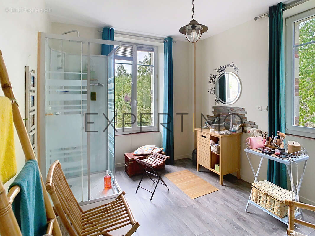 Maison à VILLERS-BOCAGE