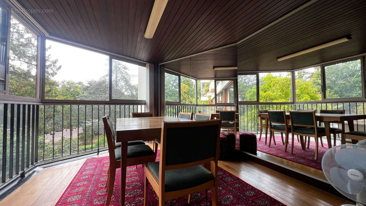 Appartement à LE CHESNAY