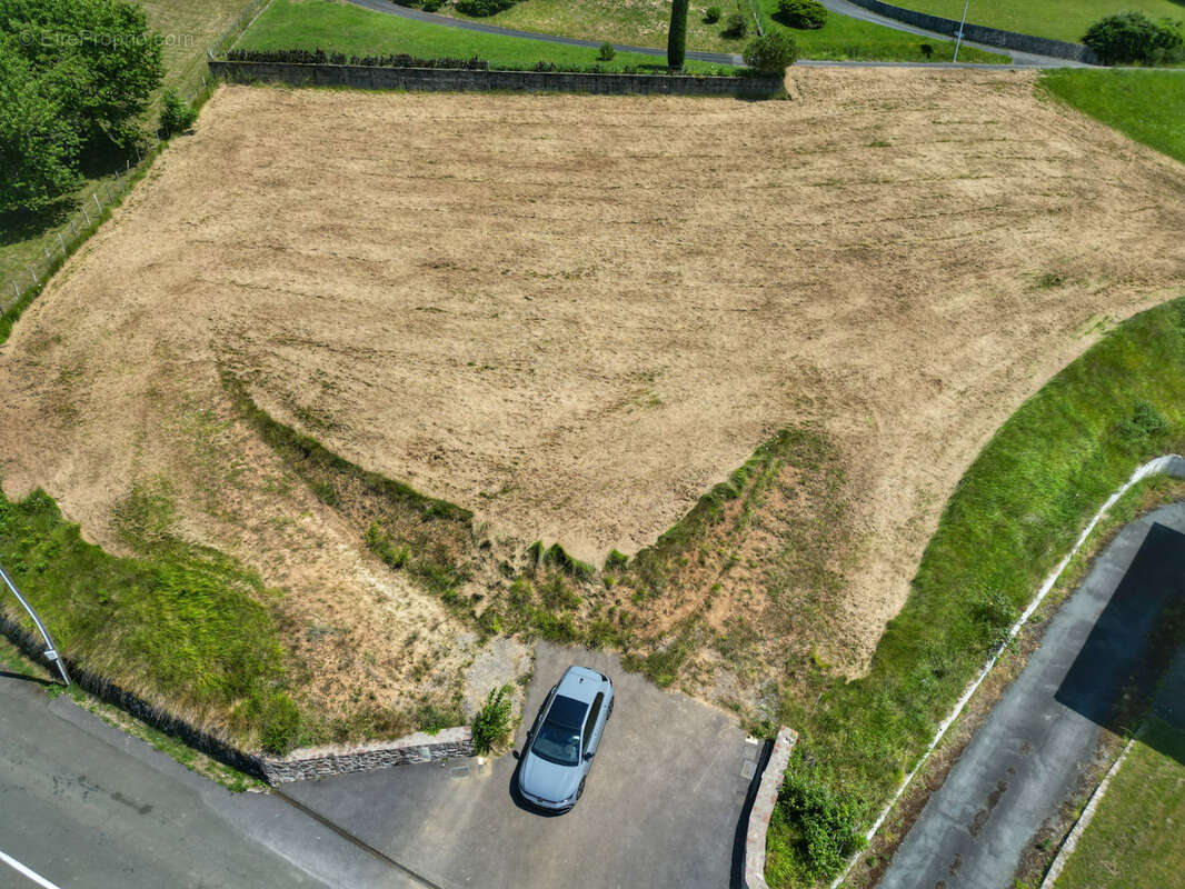 Terrain à bâtir viabilisé de 1209m2 - photo 12