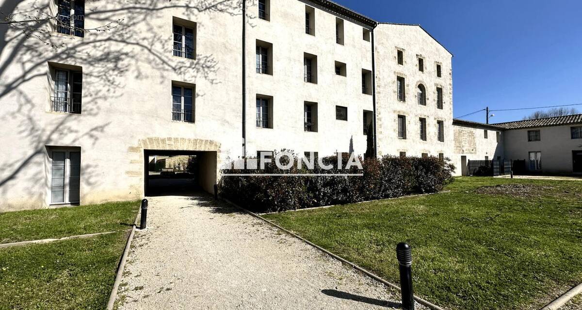 Appartement à LE PONTET