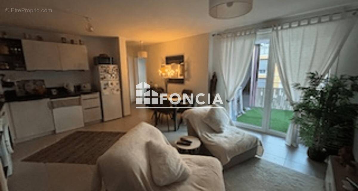 Appartement à CROLLES